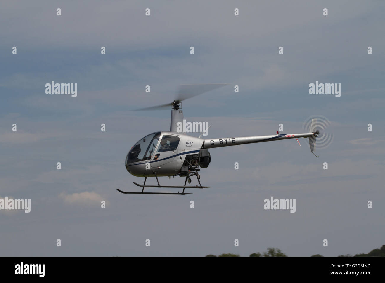 Elicottero in bilico Wolverhampton Wolverhampton Halfpenny Green Airport. Regno Unito Foto Stock