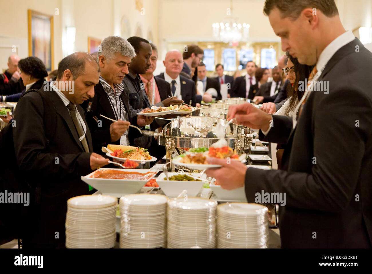 Hotel il pranzo a buffet linea durante un evento di business - USA Foto Stock