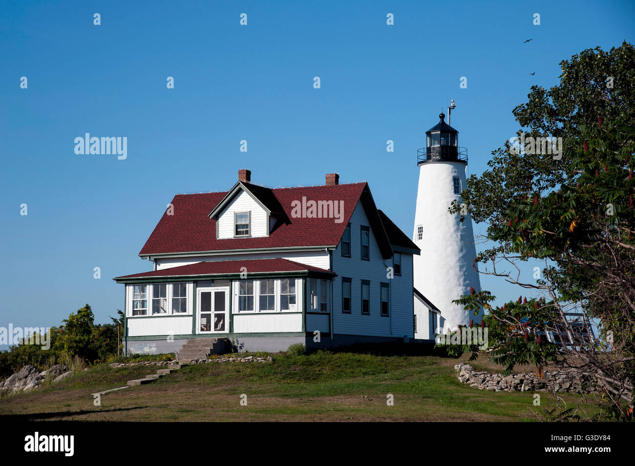 Baker's Island Lighthouse e custode in casa Salem Massachusetts. Foto Stock Baker's Island Lighthouse e custode in casa Salem Massachusetts. Foto Stock