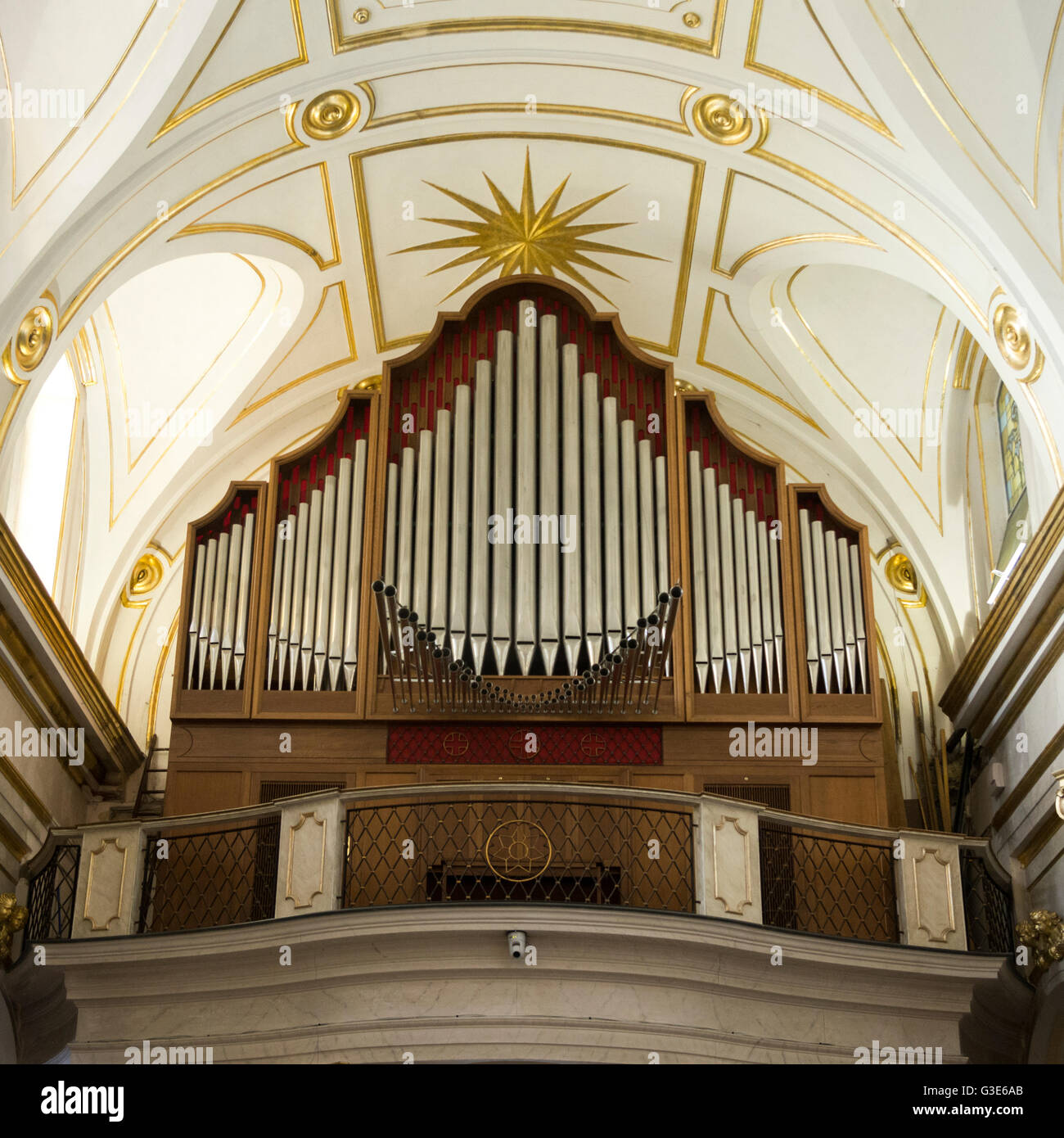 Organo a canne; Positano, Campania, Italia Foto Stock