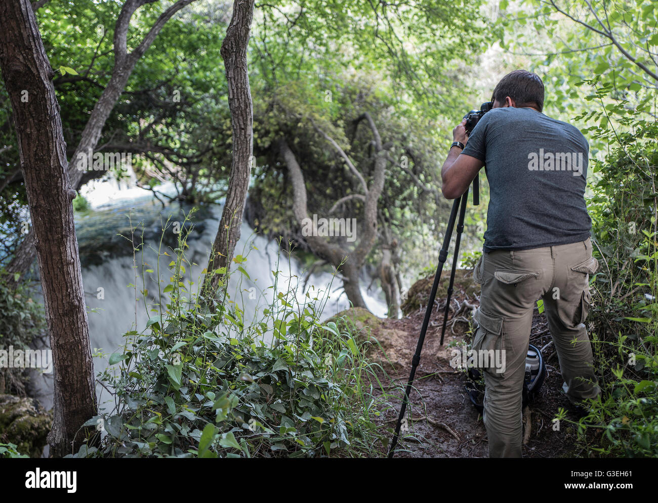 Fotografo è fare foto di meravigliose cascate Foto Stock