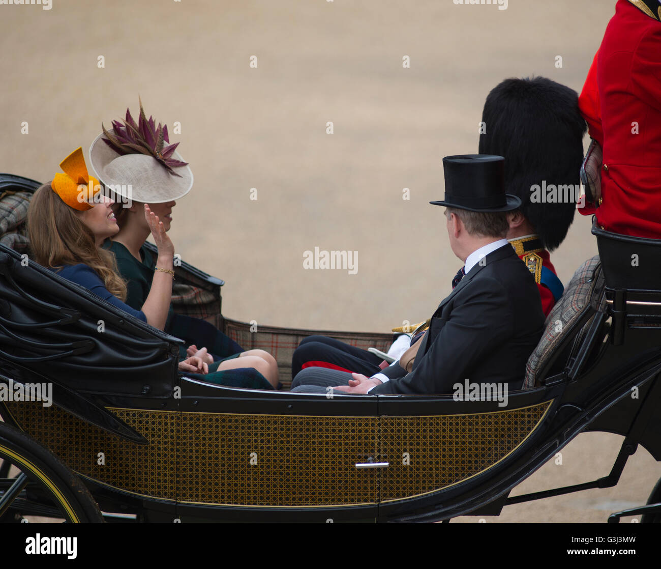 La Sfilata delle Guardie a Cavallo, Londra, Regno Unito. 11 giugno 2016. Il novantesimo compleanno sfilata di Sua Maestà la Regina Elisabetta II. Foto Stock
