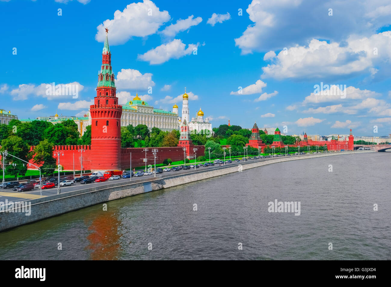 Cremlino di Mosca e il fiume di Mosca, Russia, Europa Foto Stock