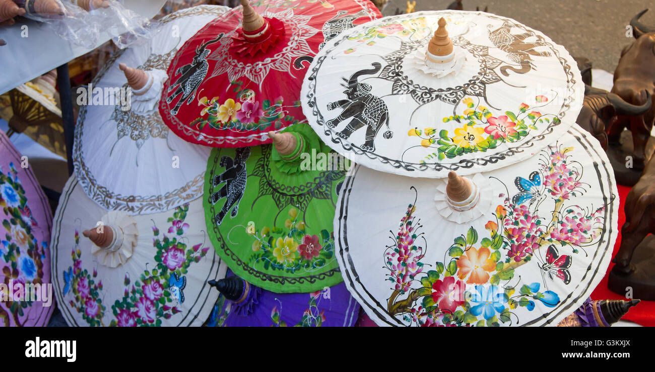 Strada del mercato in Thailandia, colorate foto Foto Stock