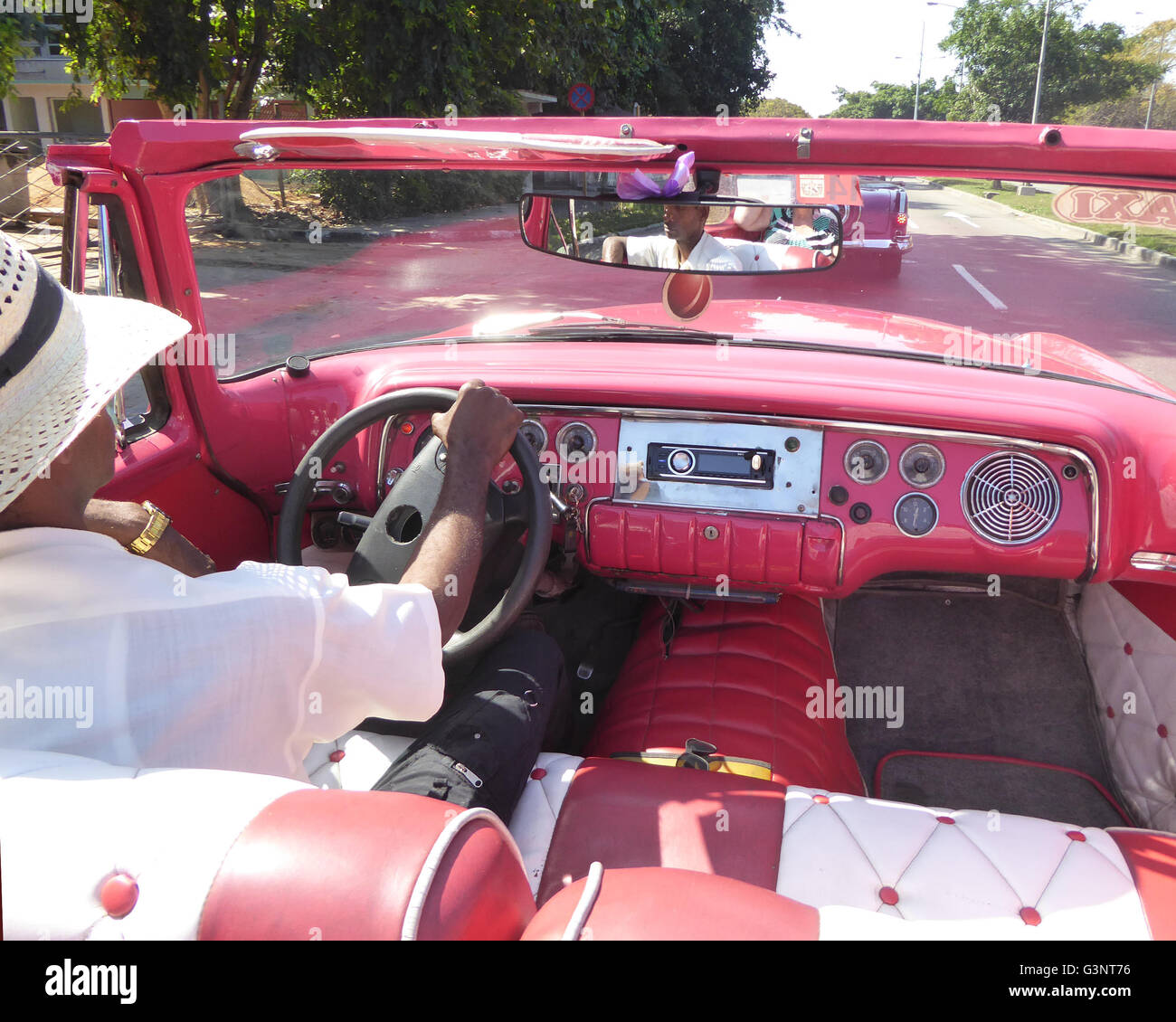 L'Avana Cuba 2015 Classic American car ride Foto Stock