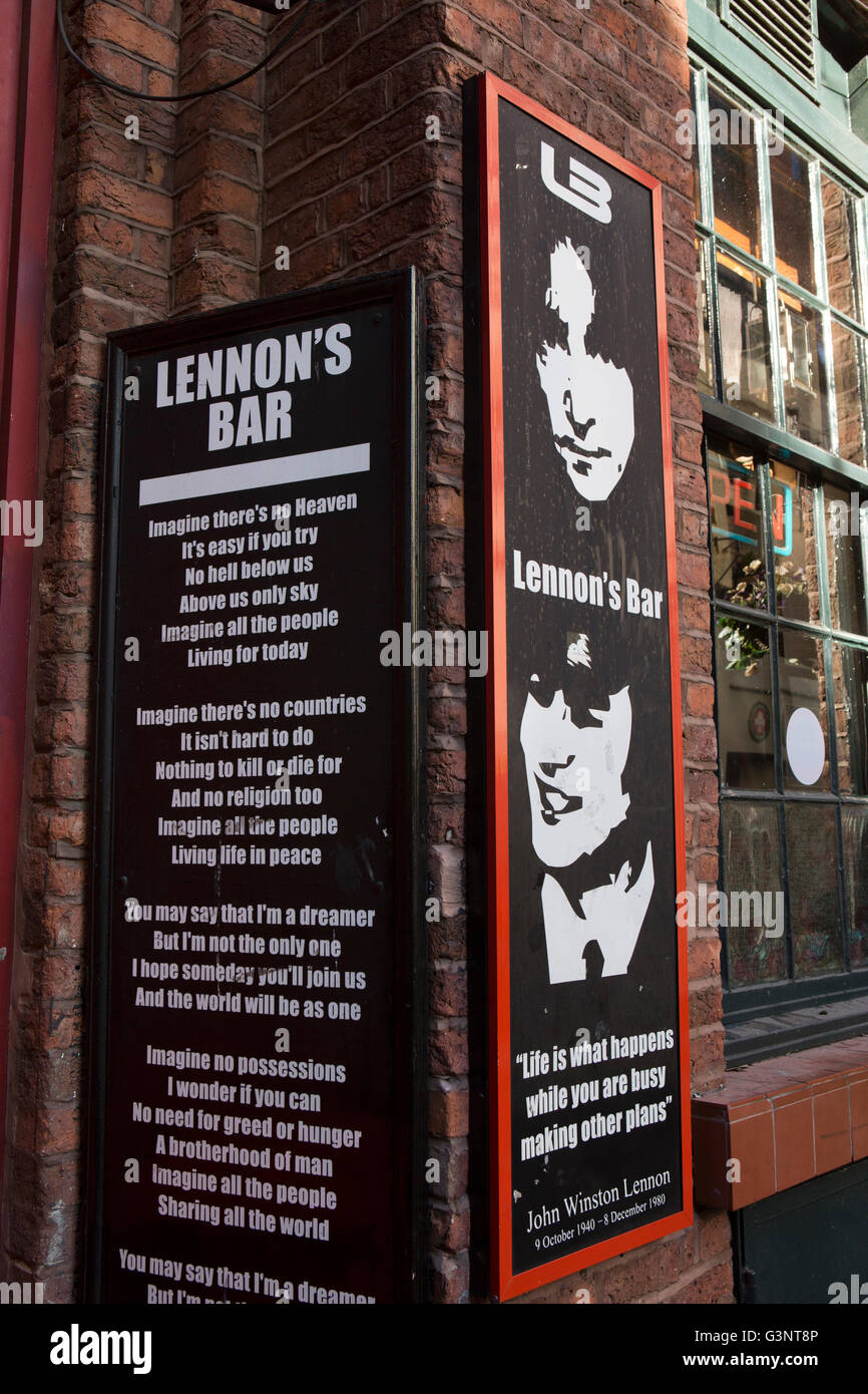 Merseyside, Liverpool, Mathew Street, Lennon's Bar segno Foto Stock