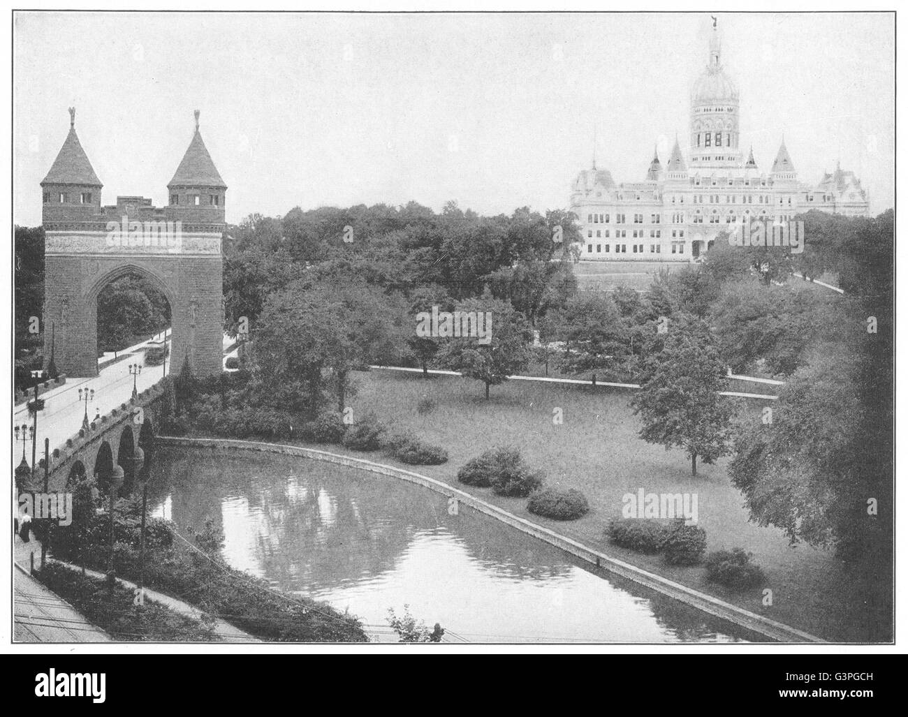 HARTFORD: State Capitol truppe marinai Memorial bridge Arch, Bushnell Park, 1907 Foto Stock