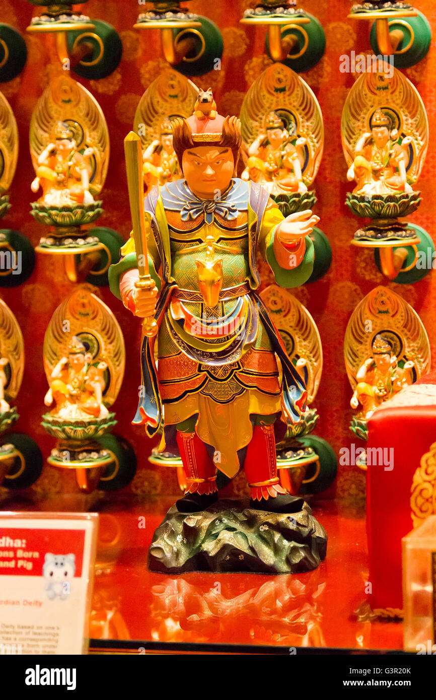 SINGAPORE - Agosto 6, 2014: dettaglio dal Dente del Buddha reliquia tempio in Singapore. Il tempio è basato su la dinastia Tang architectura Foto Stock