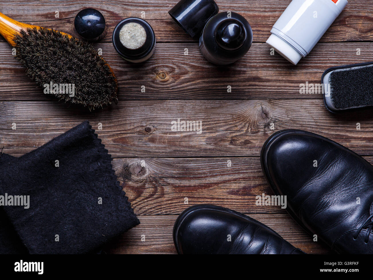 Spazzole, cera, scarpe, accessori Foto Stock