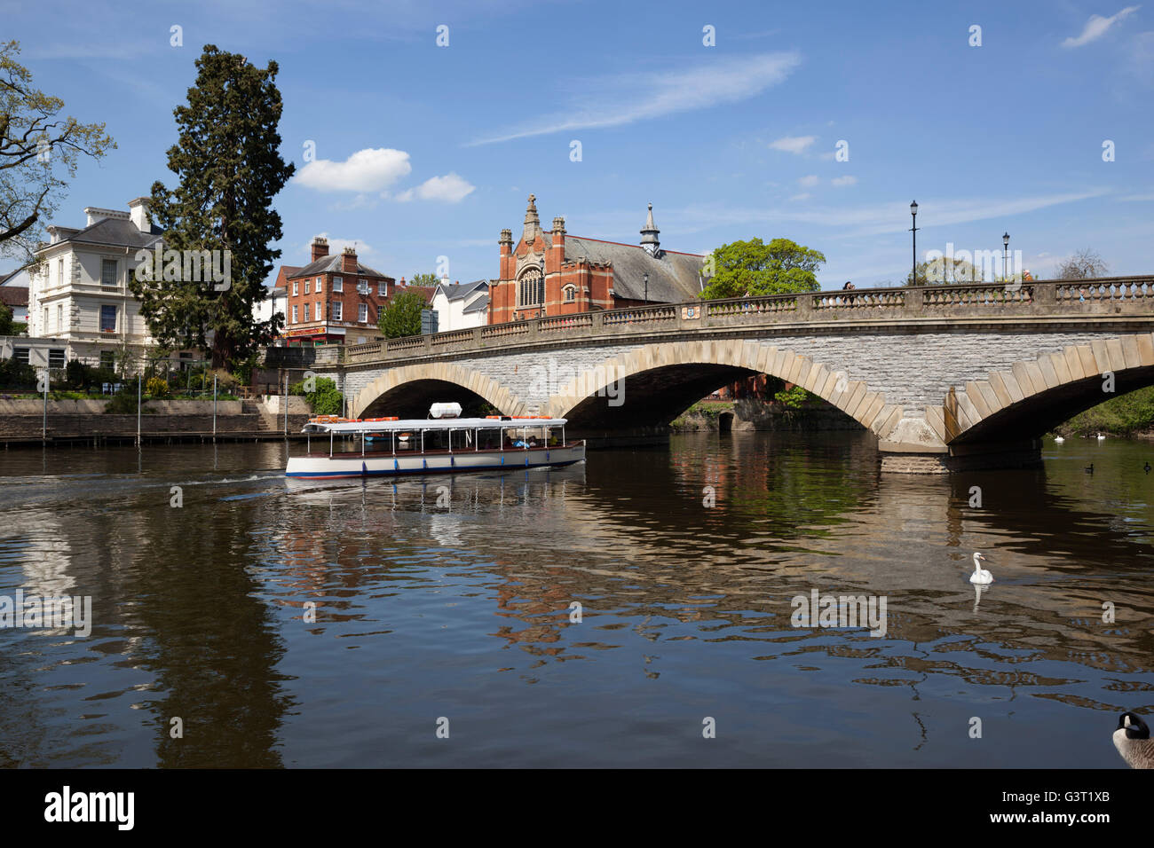 Il fiume Avon e il ponte, Evesham, Worcestershire, England, Regno Unito, Europa Foto Stock