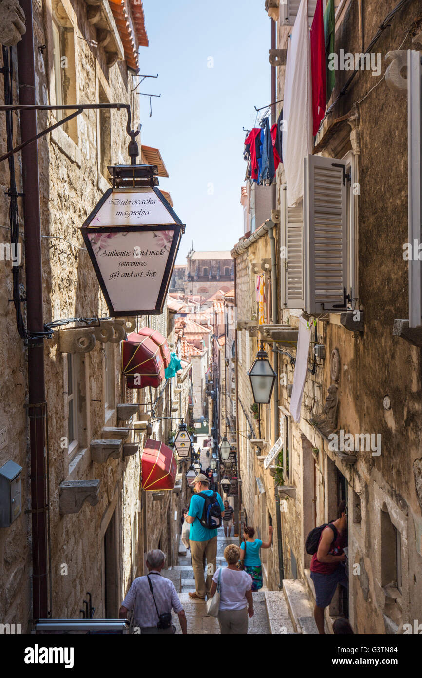 Il centro di Dubrovnik, chiamato Grad, è Dubrovnik, il centro storico in Inglese a cui si fa talvolta riferimento come Città Vecchia o Città Vecchia. Foto Stock
