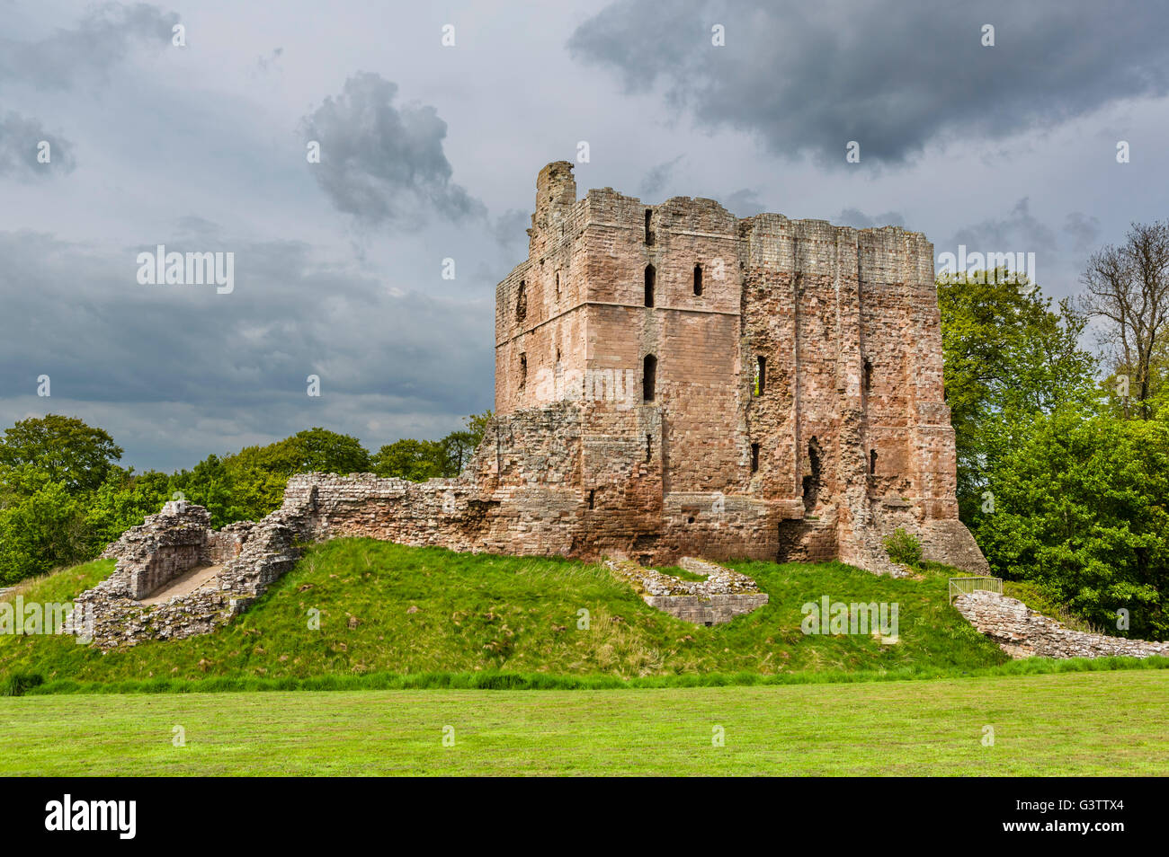 Le rovine del castello di Norham, vicino a Berwick On Tweed, Northumberland, England, Regno Unito Foto Stock