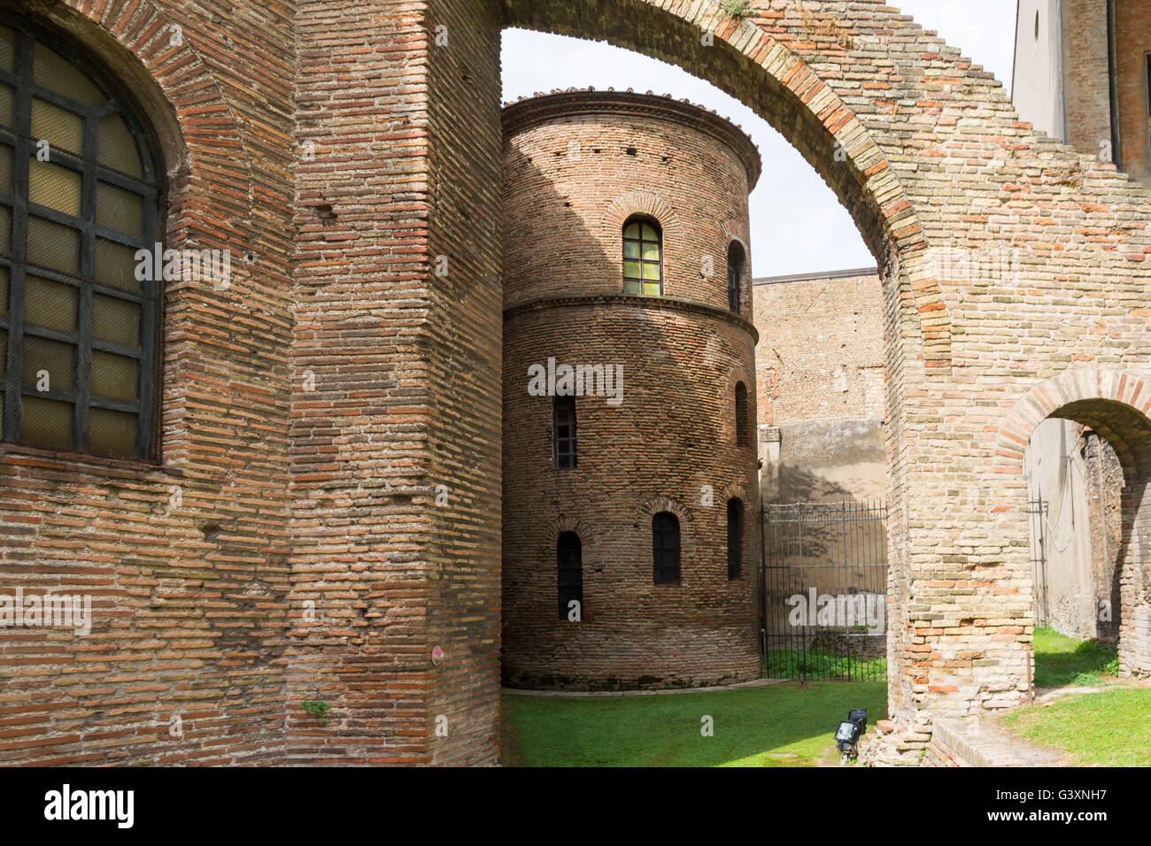 Ravenna,Italia-agosto 21,2015:vista del particolare del San Vitale Basilica in Ravenna-Italy,durante una giornata nuvolosa . Foto Stock