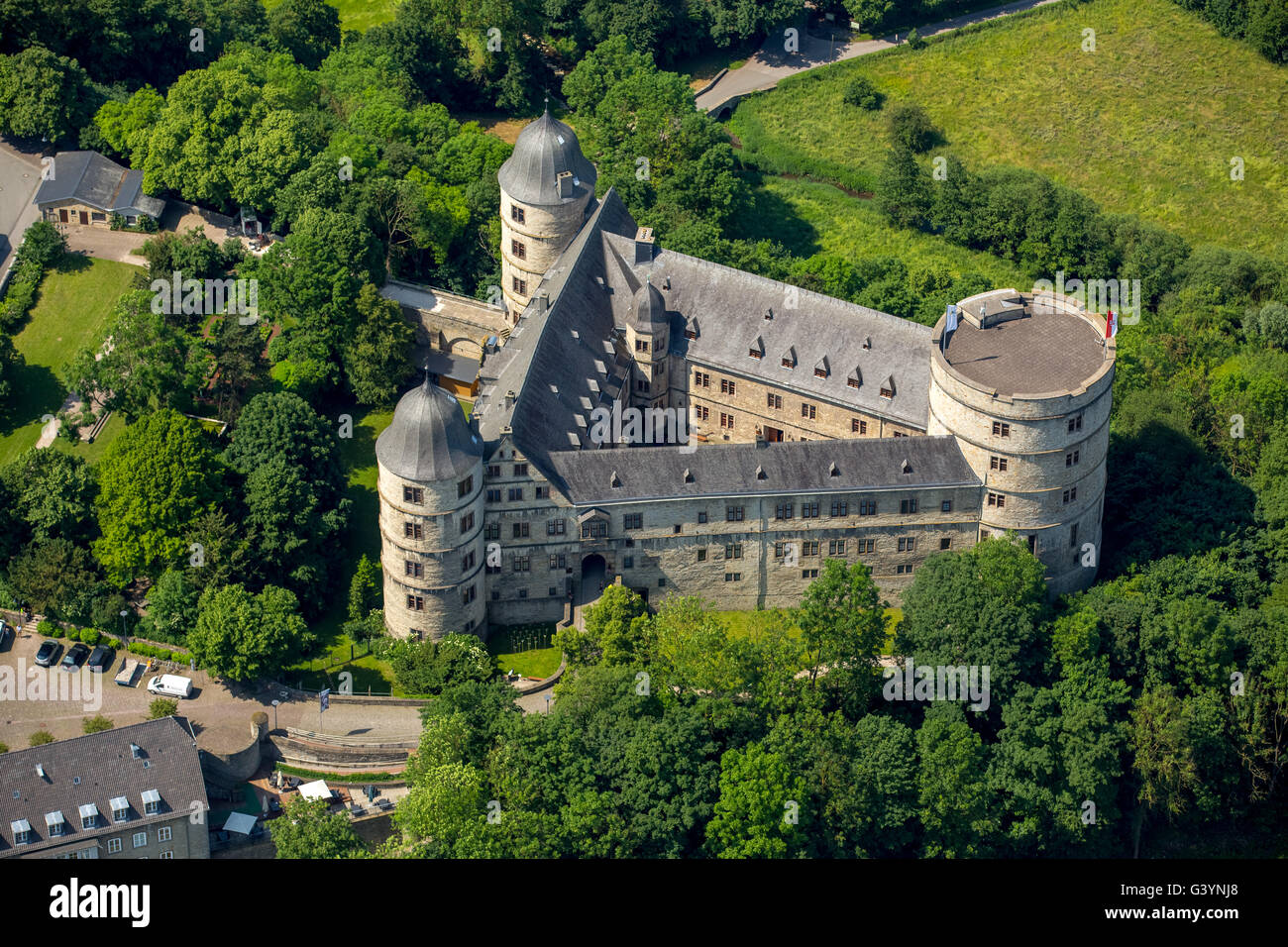 Vista aerea, Wewelsburg, Colle Castello nel quartiere città Wewelsburg Buren nel distretto di Paderborn, roccaforte triangolare, Foto Stock