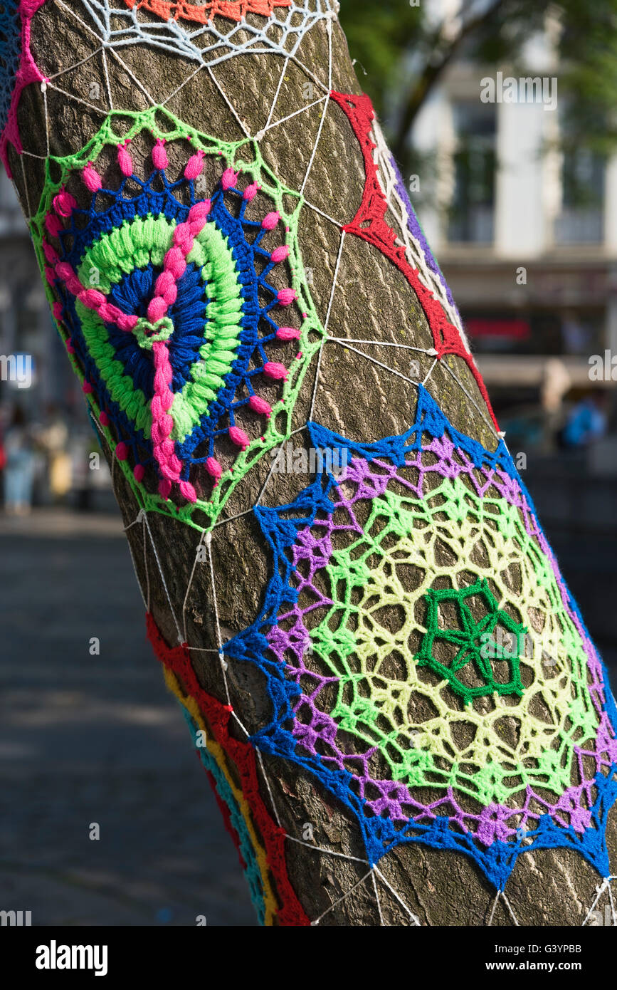 Decorate albero Agora Square Bruxelles Belgio Foto Stock
