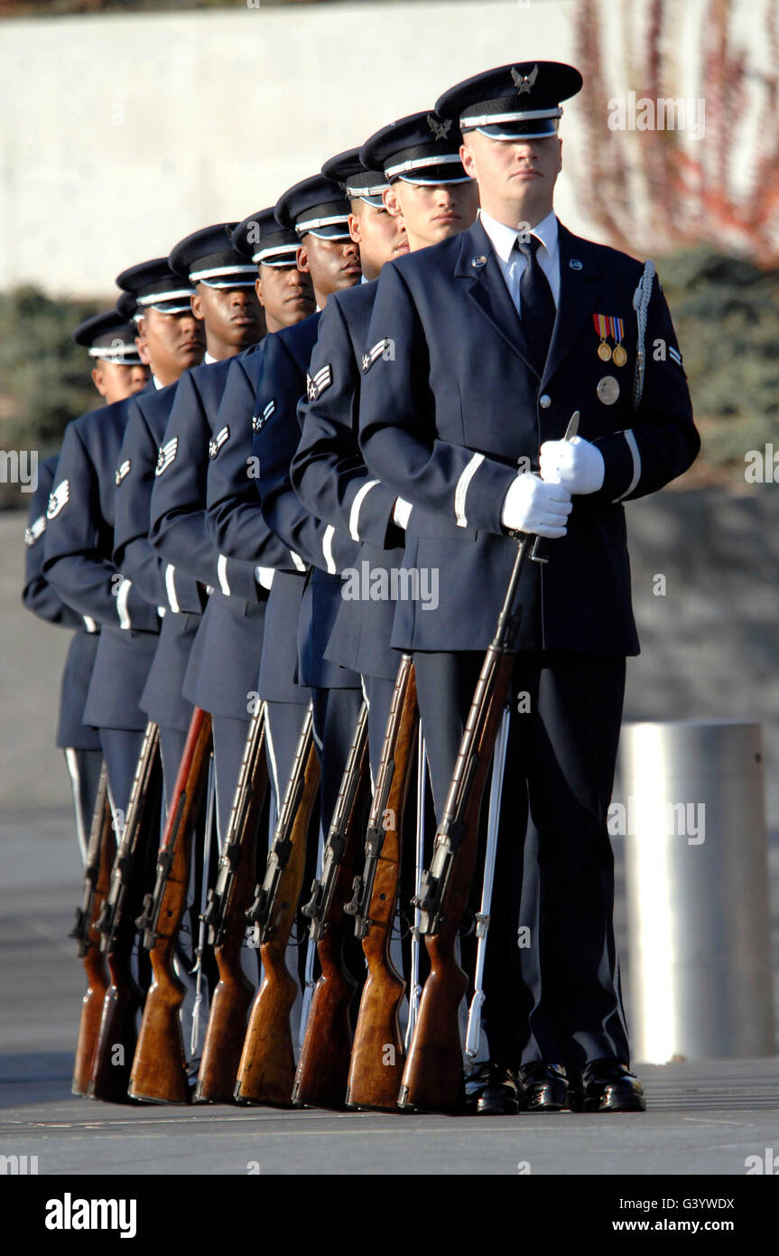 United States Air Force Guardia d'onore ai membri. Foto Stock