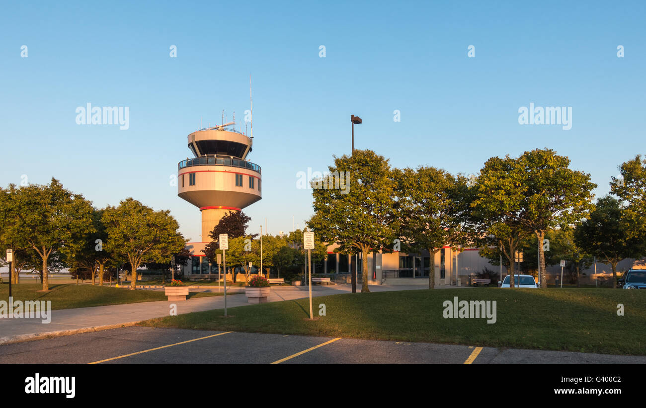 Aeroporto Torre del radar Foto Stock