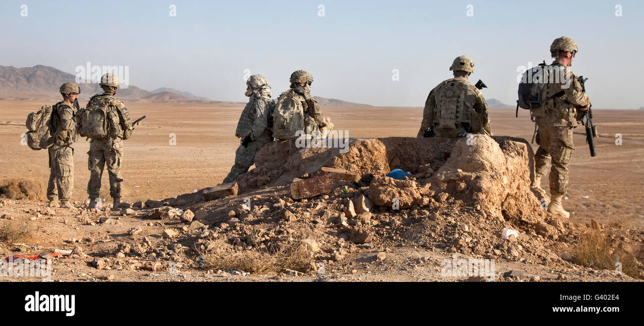 Stati Uniti Esercito di soldati a un checkpoint in Afghanistan. Foto Stock