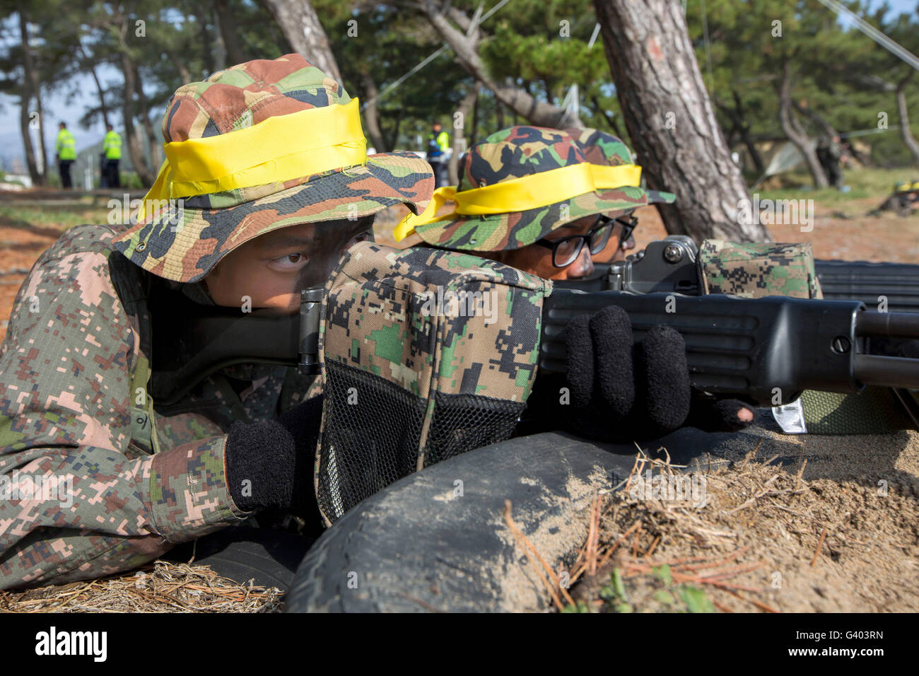 Repubblica di Corea Marines le riprese di assalto anfibio veicoli. Foto Stock