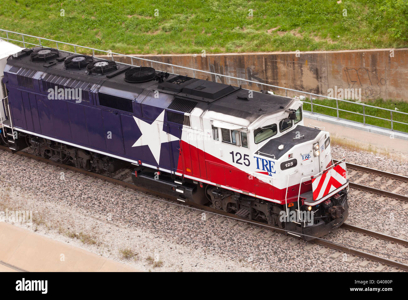 Trinity Railway Express treno a Dallas Foto Stock