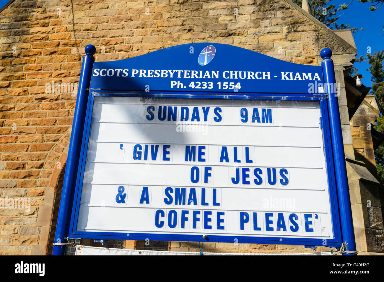 Umoristico Presbytorian Chiesa segno, Kiama, Illawarra Costa, Nuovo Galles del Sud, NSW, Australia Foto Stock