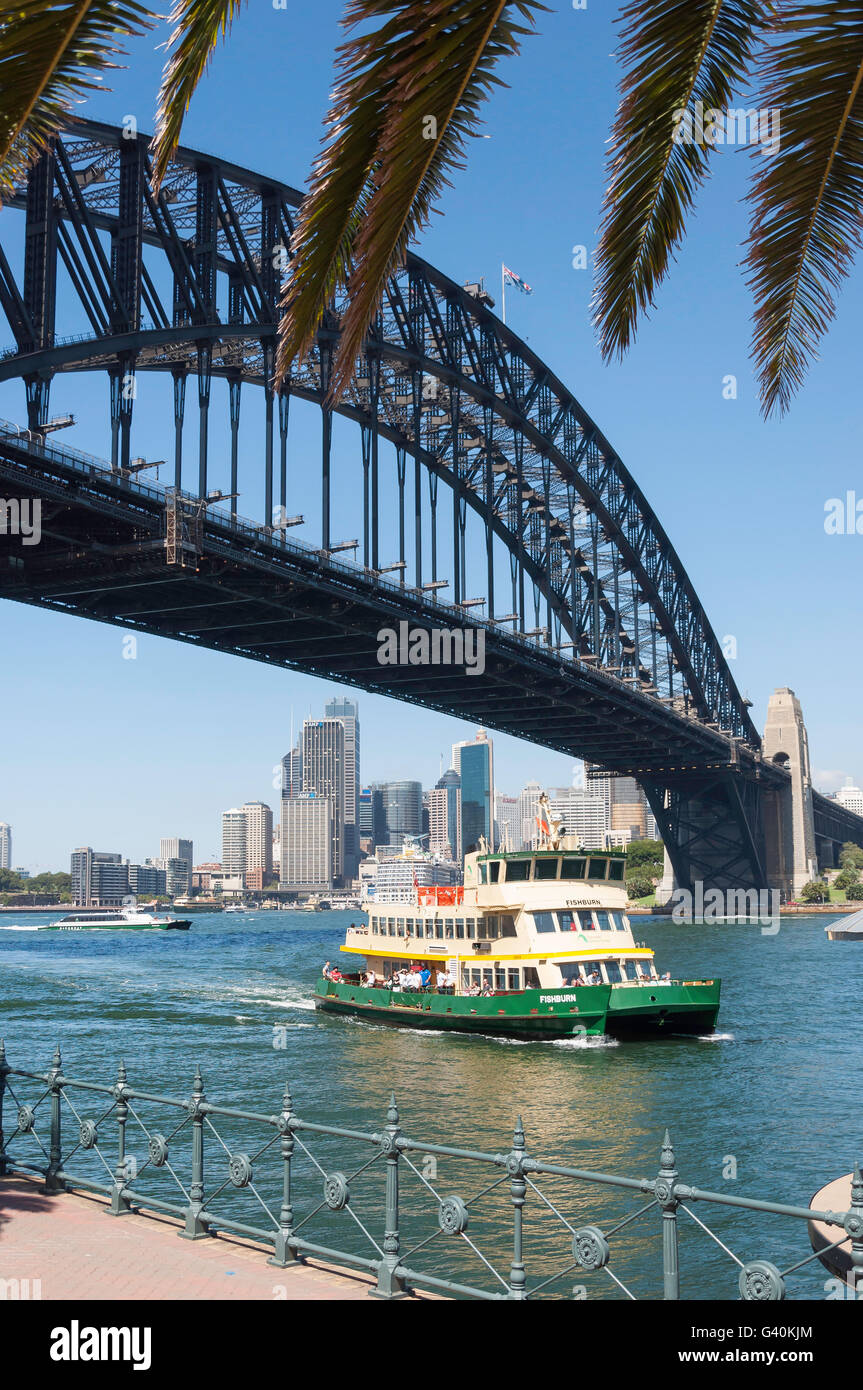Sydney Harbour Bridge da Milsons Point, Sydney, Nuovo Galles del Sud, Australia Foto Stock