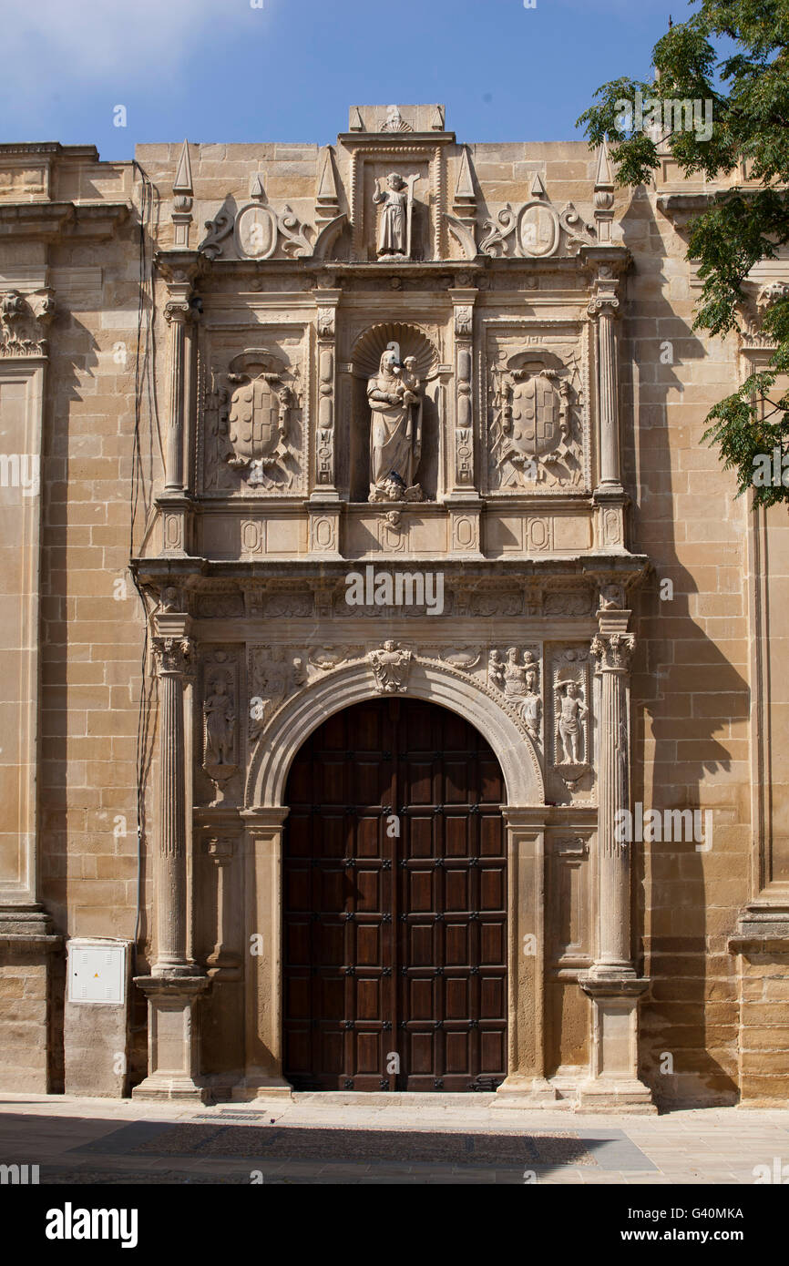 Monastero di Santa Maria de los Reales Alcazares, Ubeda, Andalusia, Spagna, Europa Foto Stock