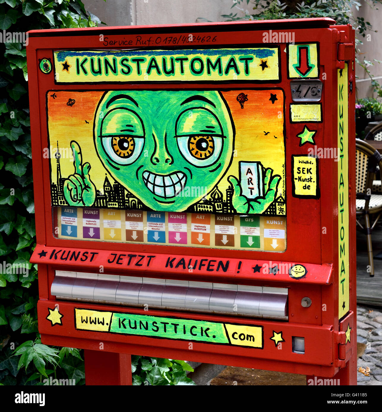 Arte Kunstautomat macchina erogatore automatizzare area automatica Scheunenviertel Berlino Germania Foto Stock