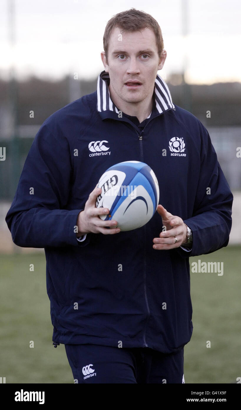 Rugby Union - Alastair Kellock Visita alla Bishopbriggs Academy. Capitano di rugby scozzese, Alastair Kellock durante la visita alla Bishopbriggs Academy, Bishopbriggs. Foto Stock