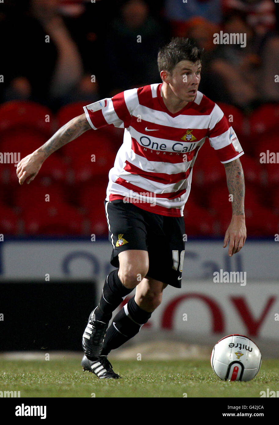 Calcio - campionato della Lega di Calcio di Npower - Doncaster Rovers v Barnsley - Stadio di Keepmoat. John Oster, Doncaster Rovers Foto Stock