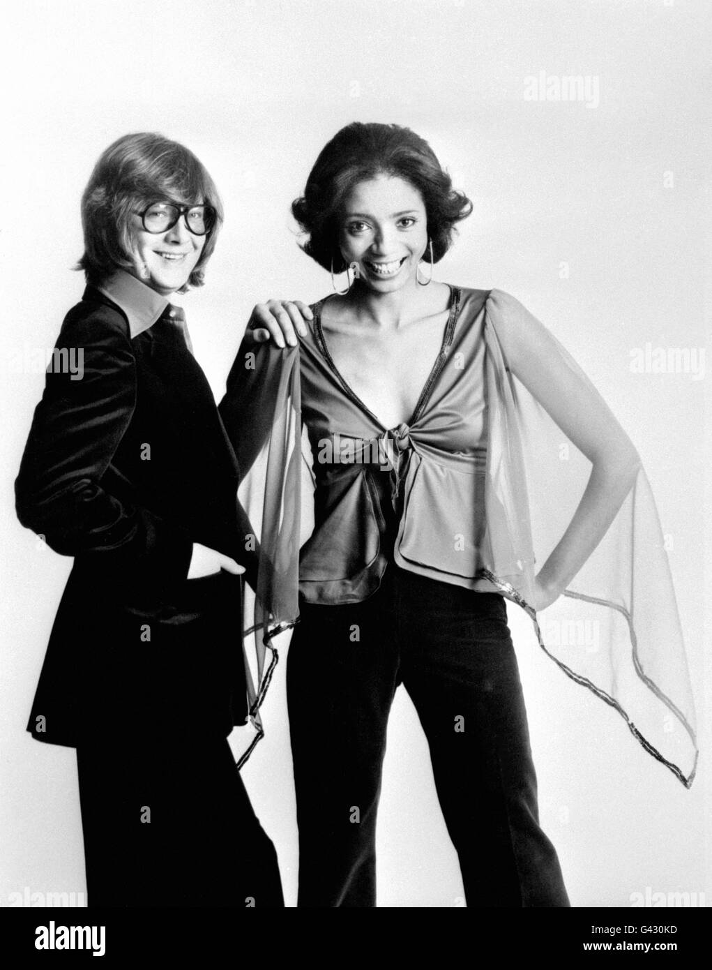 Russell Stone e sua moglie Joanne, conosciuta come R&J Stone, che hanno completato un tour di vendita a supporto di Frankie Valli e delle Four Seasons Foto Stock