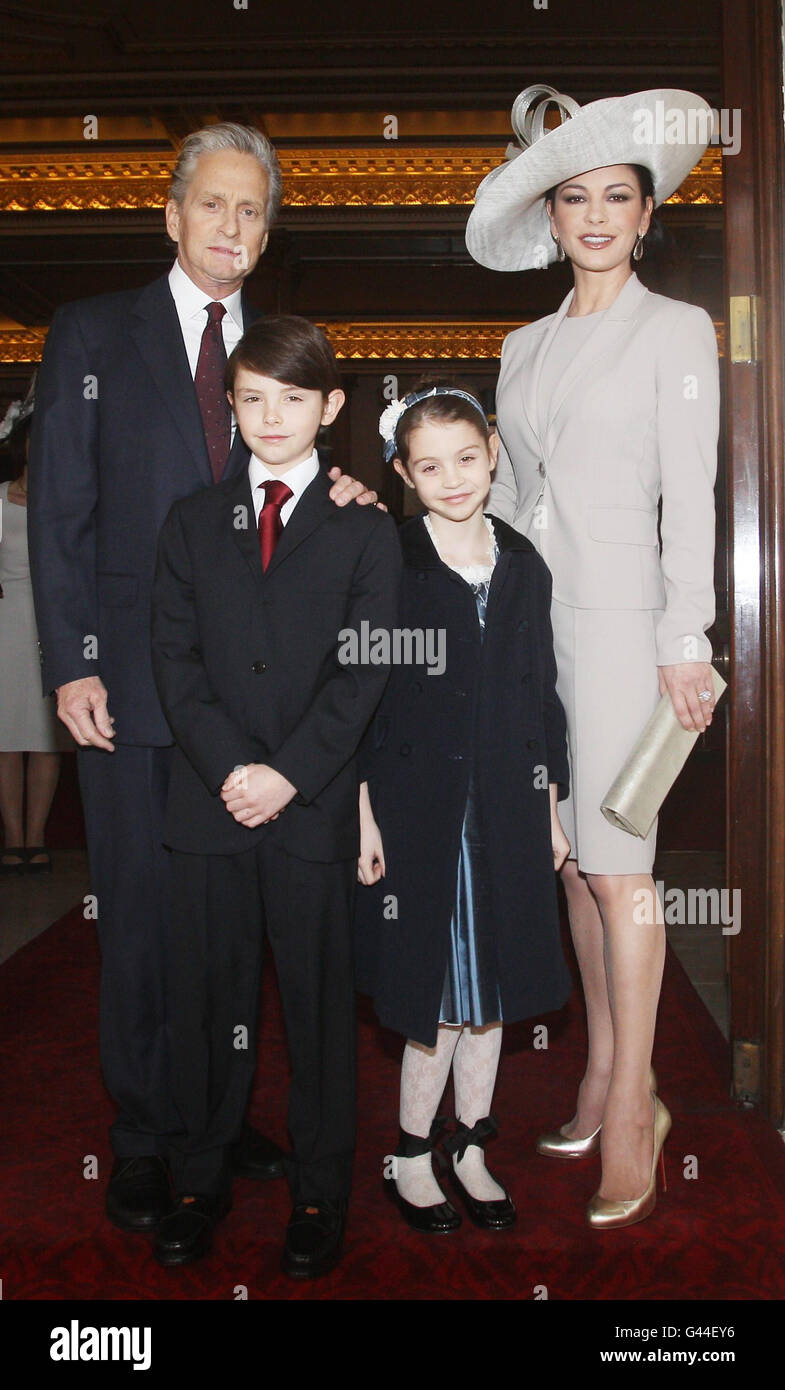 Investiture a Buckingham Palace Foto Stock