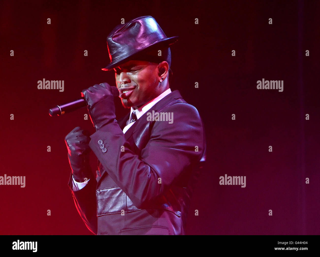 Ne-Yo in concerto - Londra. Ne-Yo suona alla O2 Arena, a Greenwich, nella zona est di Londra. Foto Stock