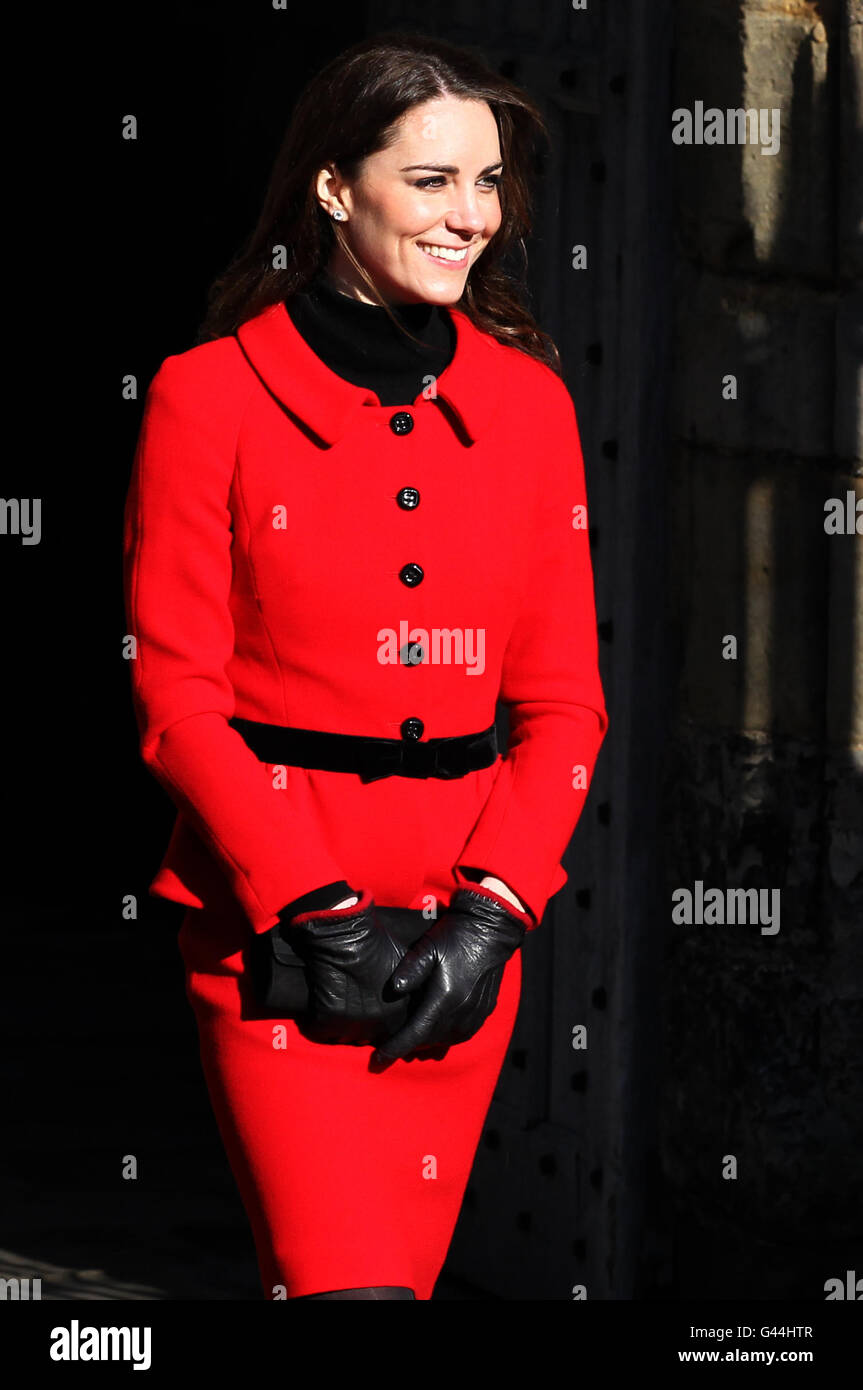 Kate Middleton durante una visita all'università di St Andrews Foto Stock