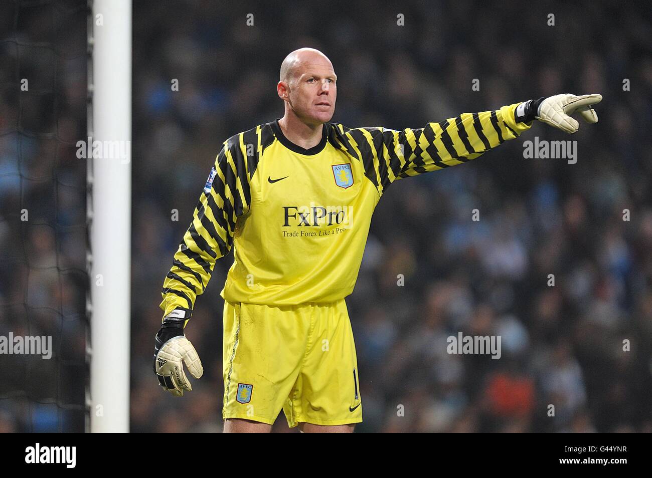 Calcio - fa Cup - Fifth Round - Manchester City / Aston Villa - City of Manchester Stadium. Brad Friedel, portiere di Aston Villa Foto Stock