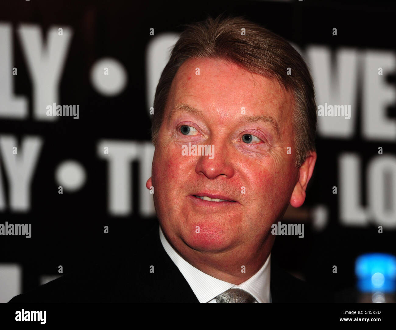 Boxe Promotore Frank Warren durante la conferenza stampa al Grosvenor House Hotel, Londra. Foto Stock