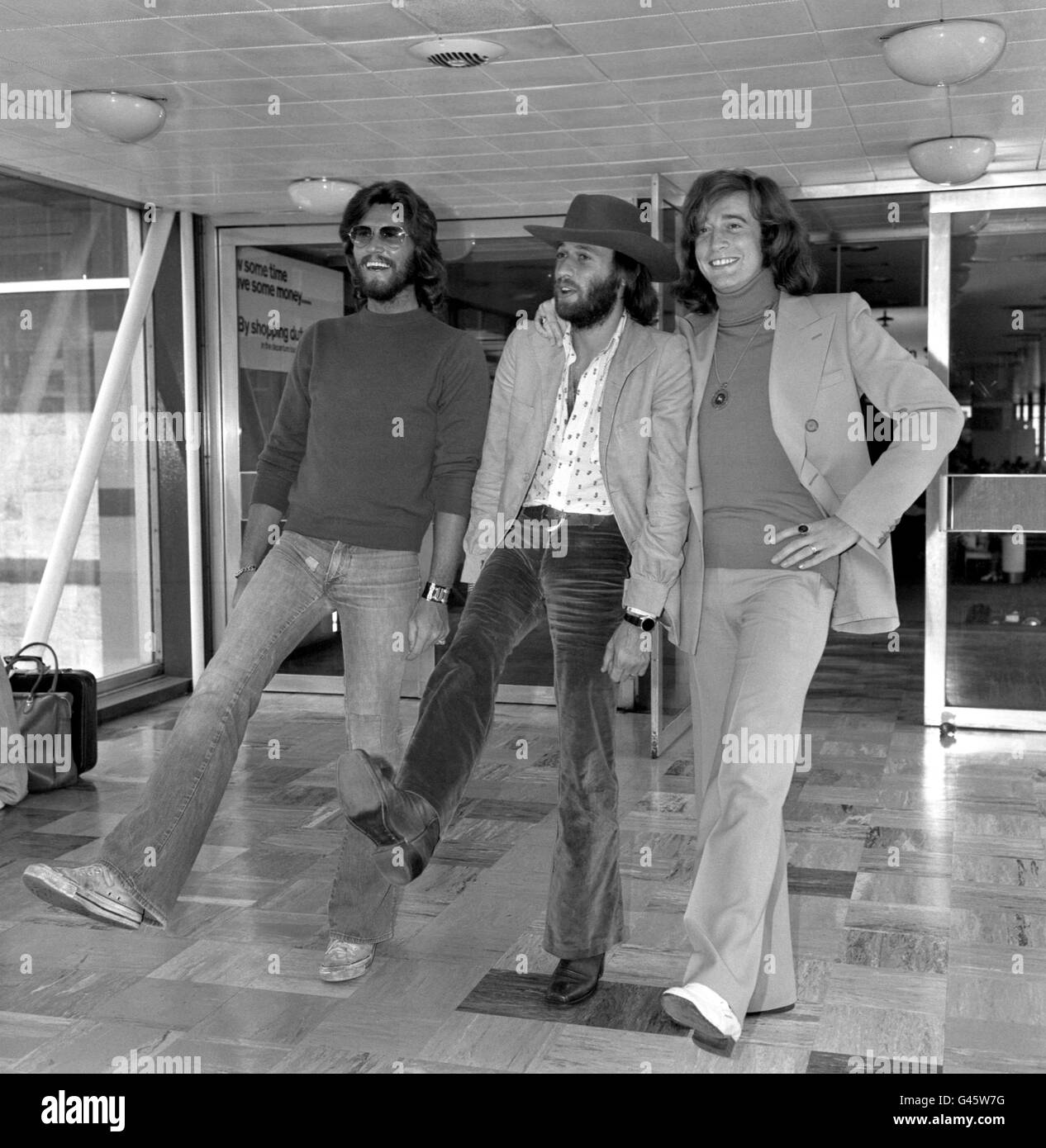 I Bee Gees - Aeroporto di Heathrow - Londra Foto Stock