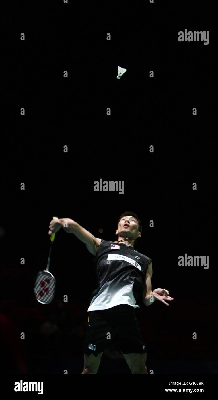 World No 1 Lee Chong Wei della Malesia sulla sua strada per la vittoria sul Bao Chunlai della Cina durante il Yonex All England Championships presso la National Indoor Arena di Birmingham. Foto Stock