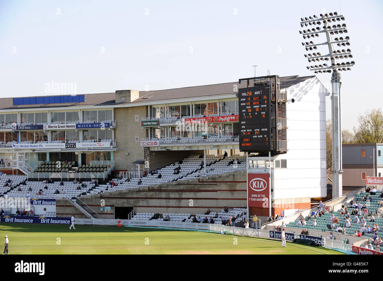 Cricket - Liverpool Victoria County Championship - Divisione due - giorno uno - Surrey / Northamptonshire - The Kia Oval. Vista generale del Kia Oval, sede del Surrey County Cricket Club Foto Stock