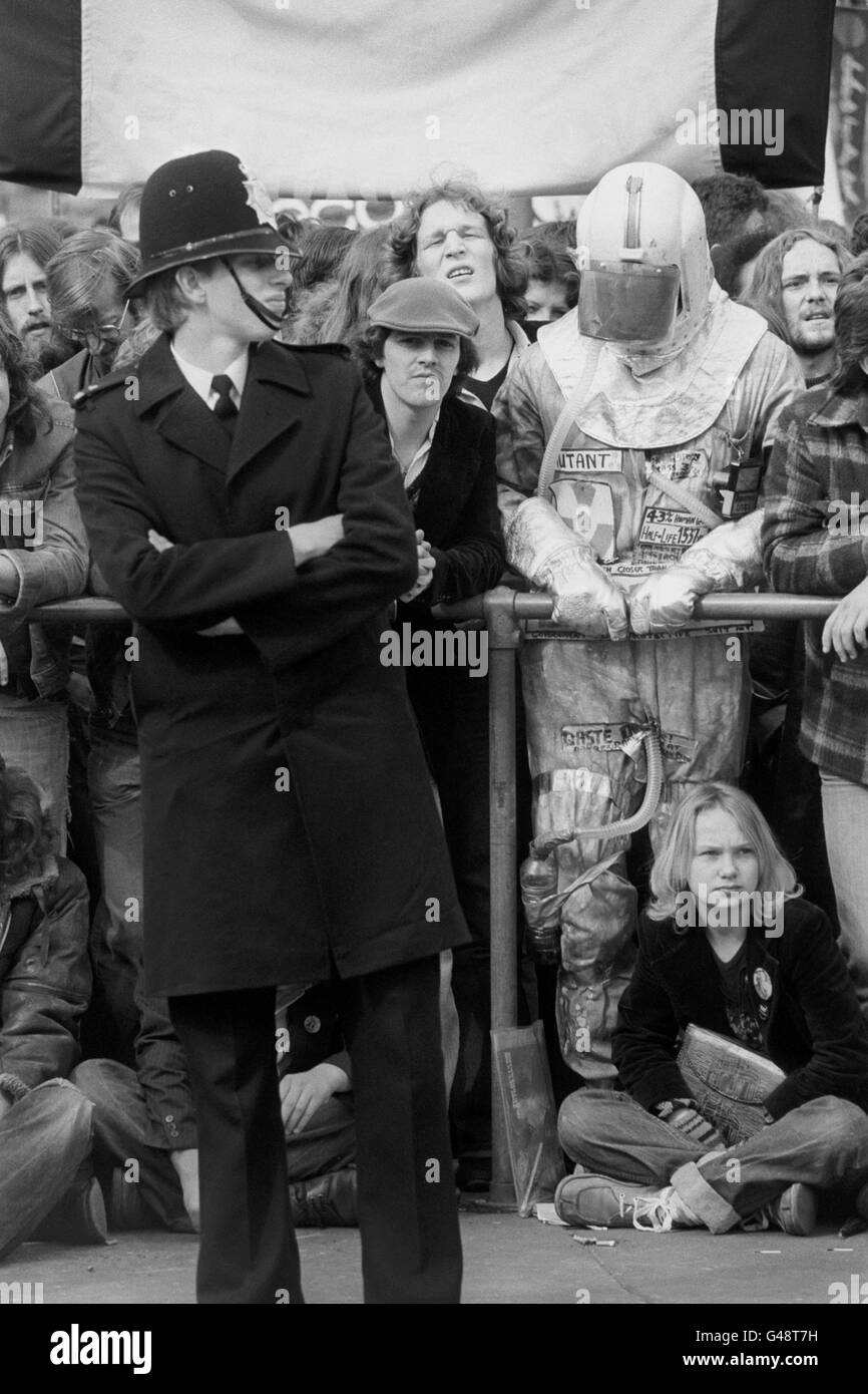 Proteste e dimostrazioni - Amici della Terra Harrisburg giorno Rally - Park Lane, Londra Foto Stock