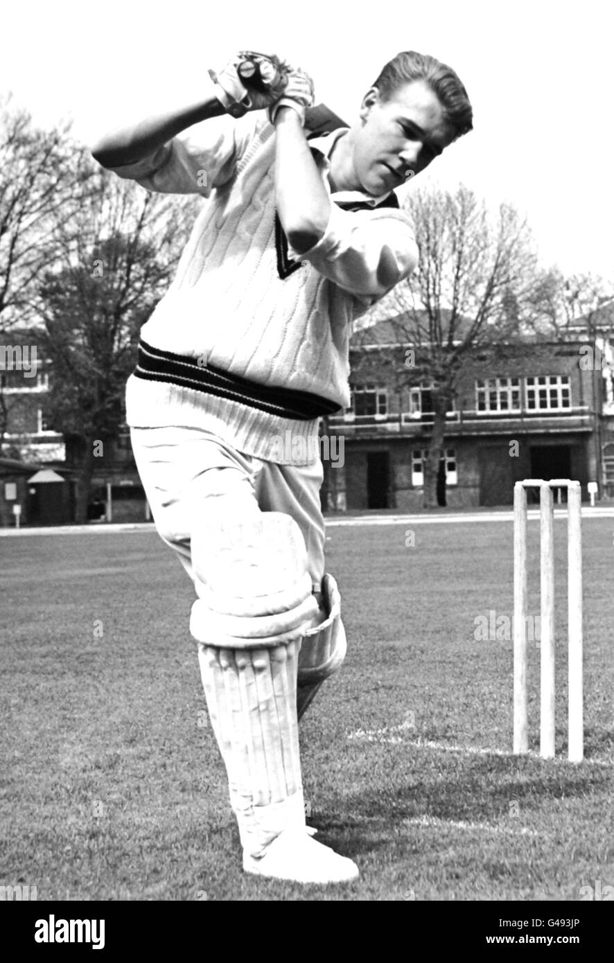 Cricket - le ceneri - Australia formazione. Il cricketer australiano Les Joslin in azione Foto Stock