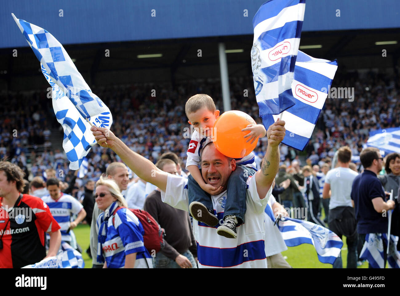 Calcio - npower Football League Championship - Queens Park Rangers v Leeds United - Loftus Road Foto Stock