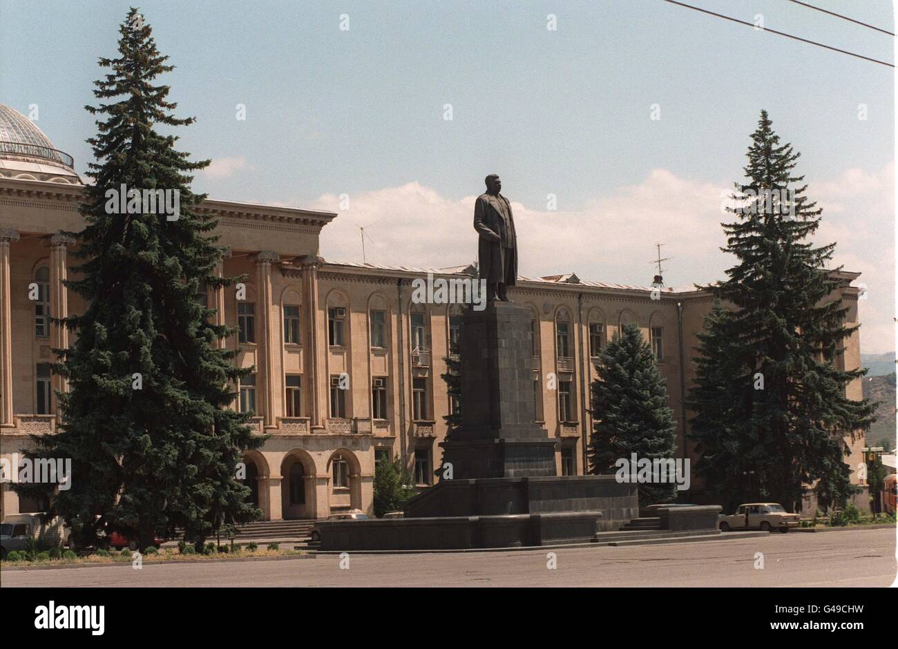 Uno degli unici monumenti rimasti di Joseph Stalin nell'ex U.S.R. Si può vedere nella piazza principale della città di Gori in Georgia dove Stalin è nato. Foto di Rebecca Naden/PA Foto Stock