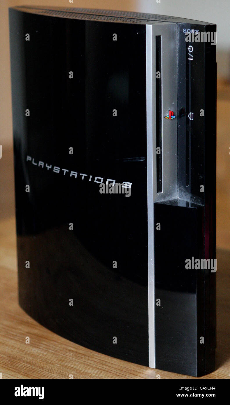Una console di gioco PlayStation 3 a casa di Stockport, in quanto milioni di  utenti PlayStation sono stati avvisati delle informazioni personali,  inclusi i dati della carta di credito, potrebbe essere stata