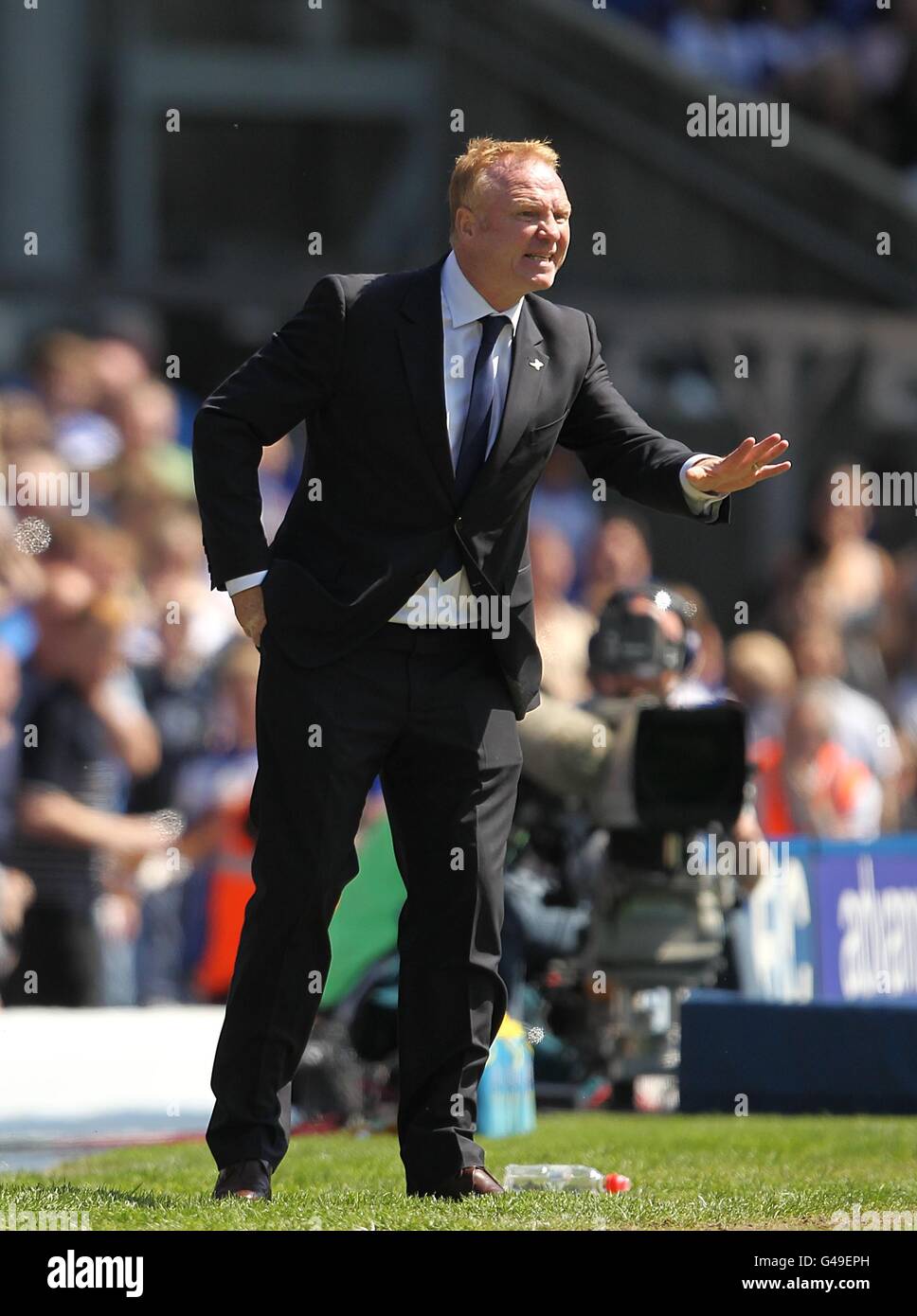 Calcio - Barclays Premier League - Birmingham City / Wolverhampton Wanderers - St Andrew's. Il responsabile della città di Birmingham Alex McLeish sulla linea di contatto. Foto Stock