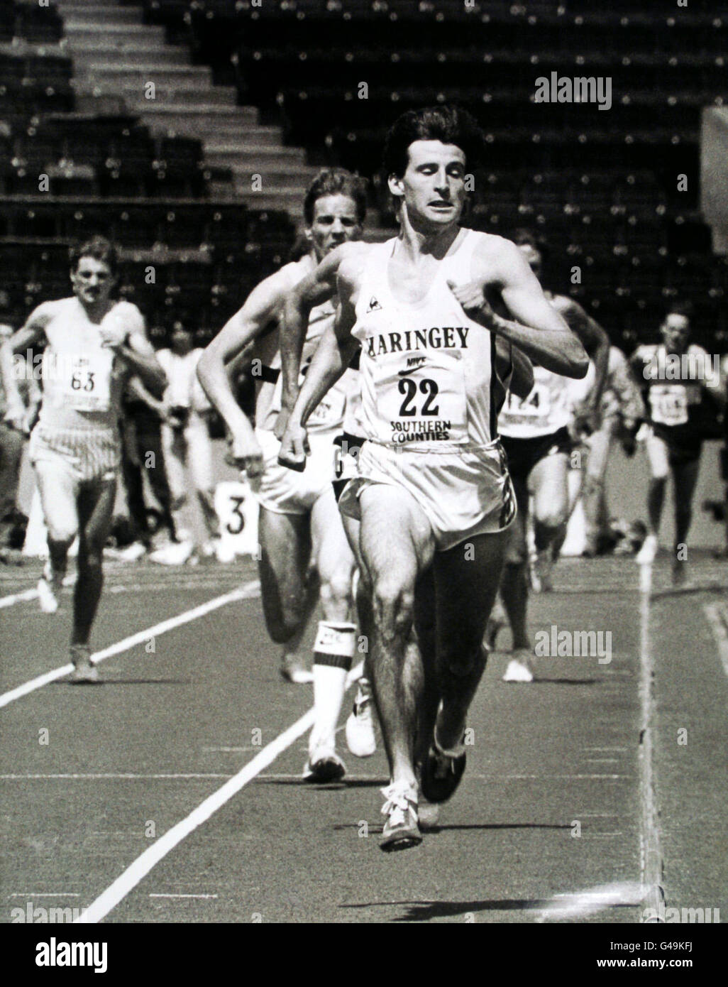 Sebastian Coe vince le contee meridionali a 1500 metri a Crystal Palazzo Foto Stock