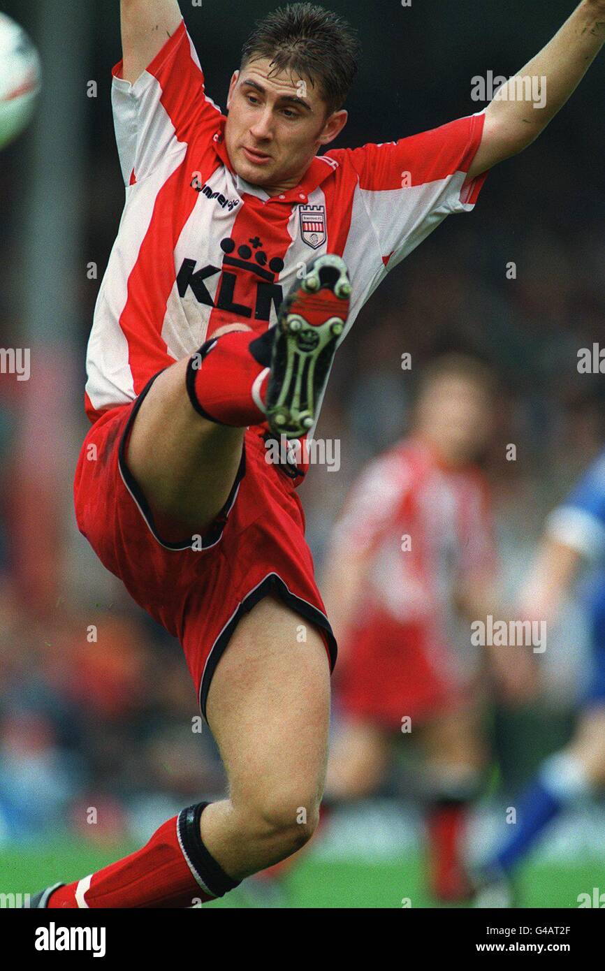 Calcio - Endsleigh League seconda divisione - Brentford v Crewe Alexandra. Nick Forster, Brentford Foto Stock