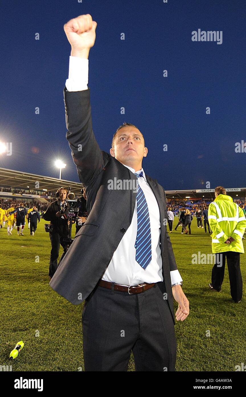 Calcio - npower Football League due - Play Off Semi finale - Shrewsbury Town v Torquay Regno - Prato Greenhous Foto Stock