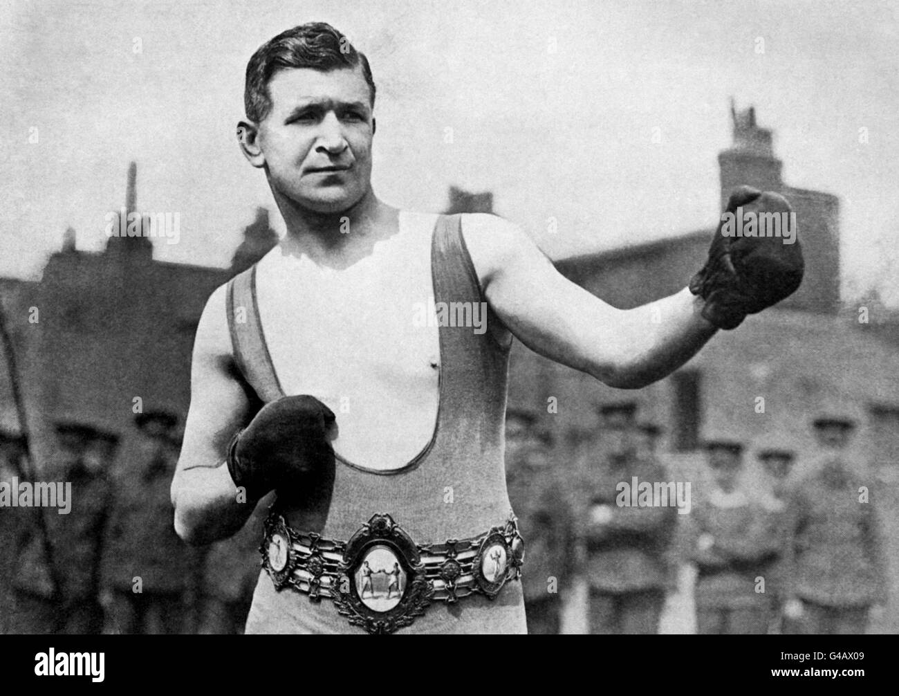 Pat o'Keefe, con il British Middleweight Title lonsdale Belt Foto Stock