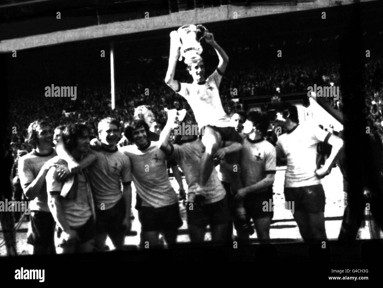 Calcio - finale fa Cup - Arsenal / Liverpool - Wembley. La squadra dell'Arsenal che ha vinto la fa Cup dopo aver battuto Liverpool 2-1 in tempo extra a Wembley a Londra. Foto Stock